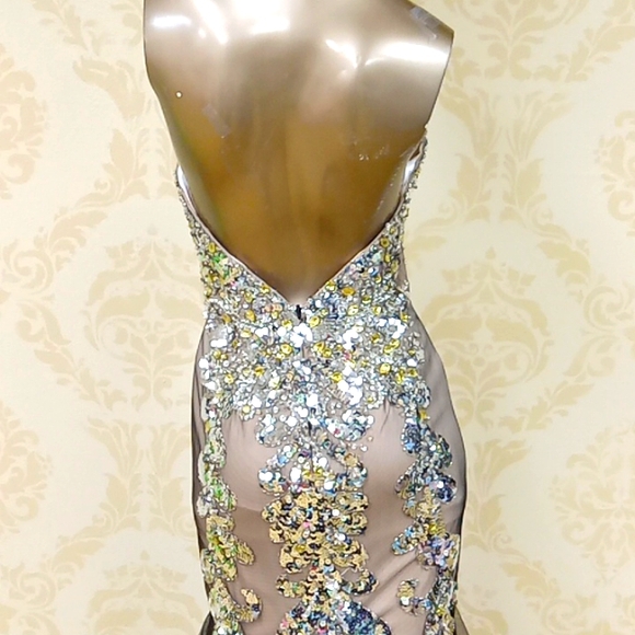 Jovani size 4 prom dress - Picture 5 of 8